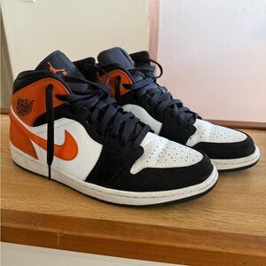 Nike Air Jordan 1 Mid ‘Shattered Backboard’ size men’s 11